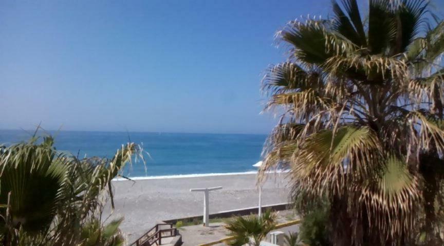 Casa De Sueno En La Playa Villa Adra Eksteriør billede