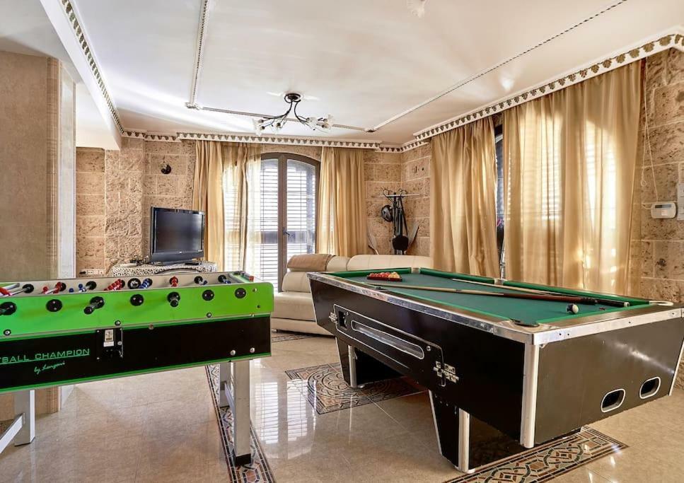 Casa De Sueno En La Playa Villa Adra Eksteriør billede